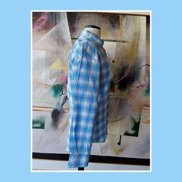 SHIRT BY SHIRT LONG SLEEVE BUTTON DOWN LARGE - Picture 3 of 4